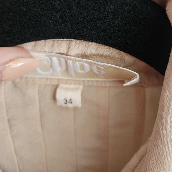 Chloe Sandy Biege Women's Button-down  Flowy Silk Blouse size XS (US 2, FR 34) - Picture 5 of 6